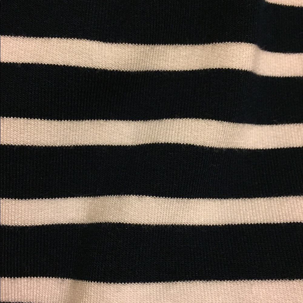 CHAPS SUPER SOFT & FLOWY STRIPED SKIRT -EUC - Picture 4 of 5